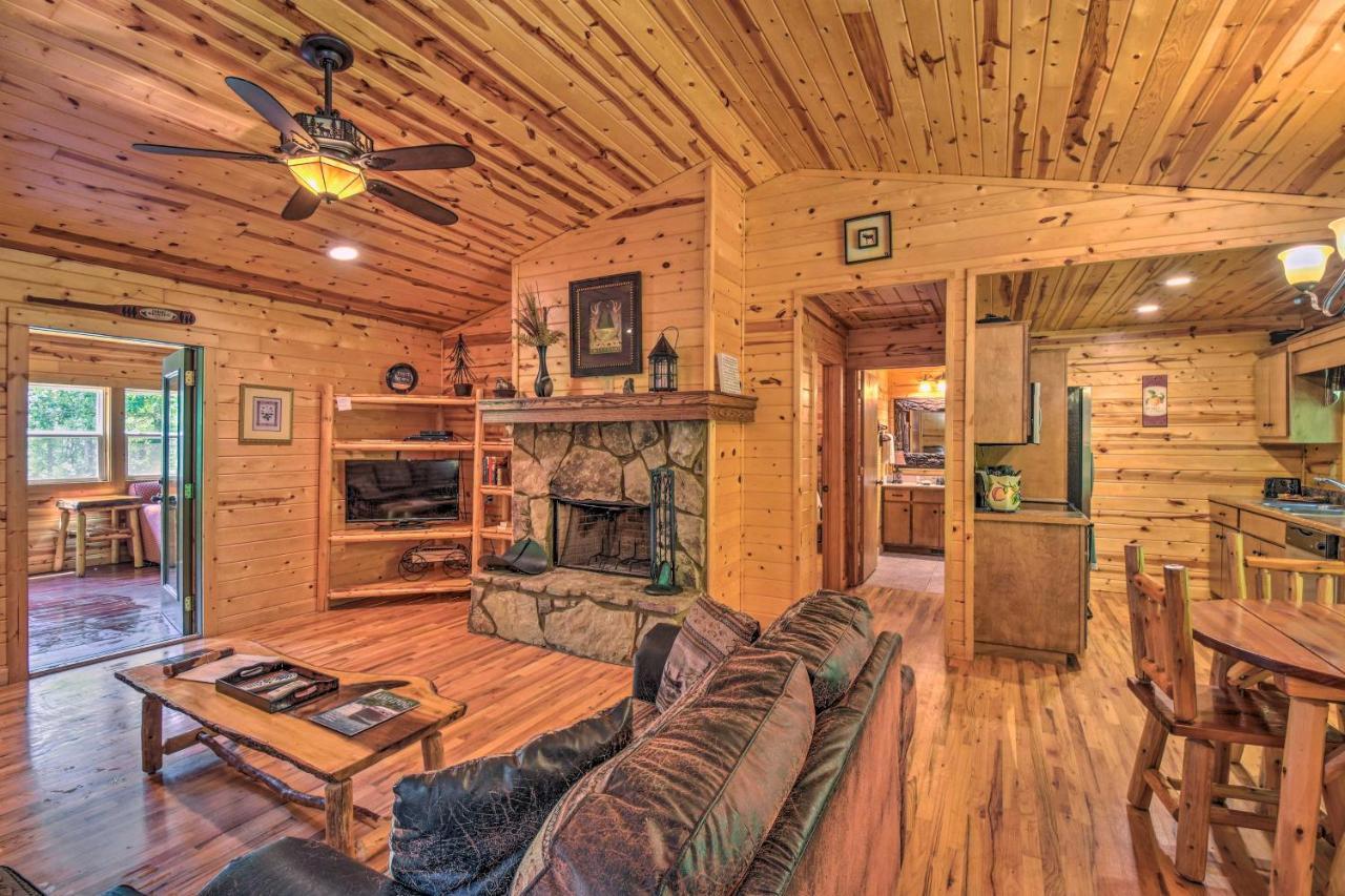 The Georgia Peach Cabin 8 Mi To Dwntn Helen Clarkesville Bagian luar foto